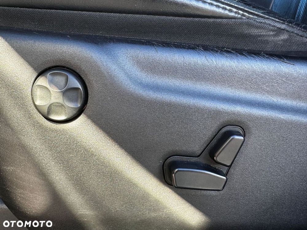 Jeep Grand Cherokee - 14