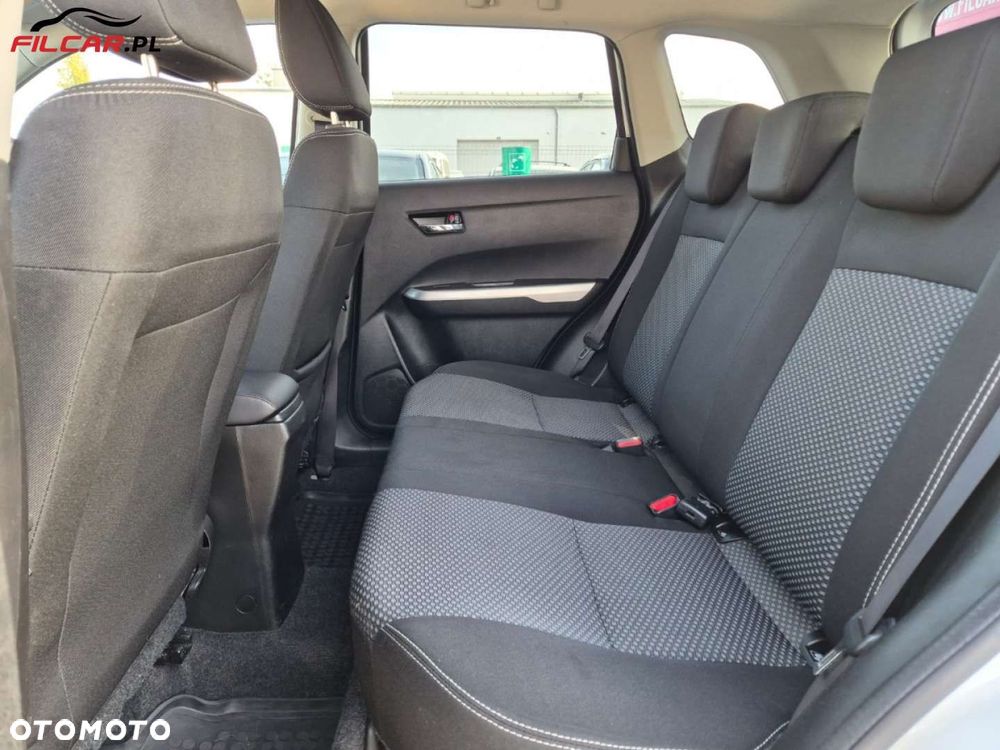 Suzuki Vitara - 7