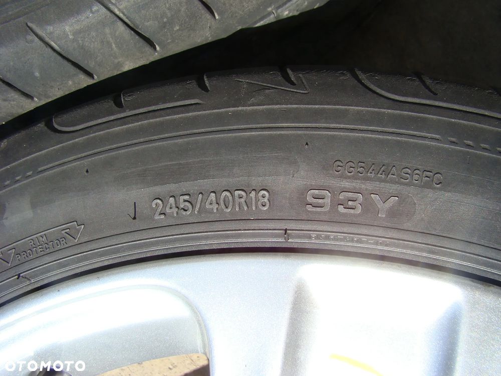 a451 5x112 Audi A4 B8 B9 A6 C6 8jx18 opony lato 245/40 - 11