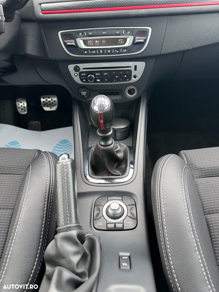 Renault Megane ENERGY dCi 110 Start & Stopp Bose Edition - 9