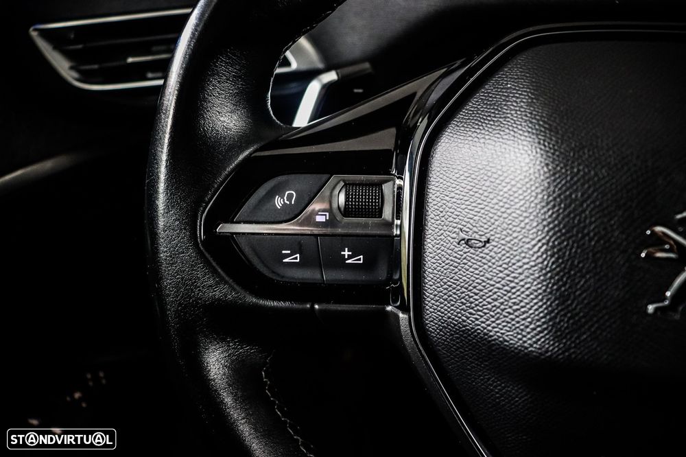 Peugeot 3008 1.6 Hybrid Allure Pack e-EAT8 - 24