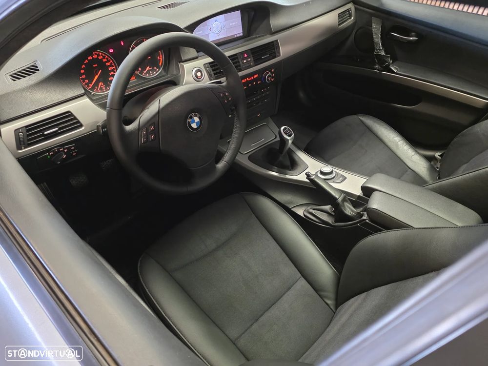 BMW 320 d Navigation - 7