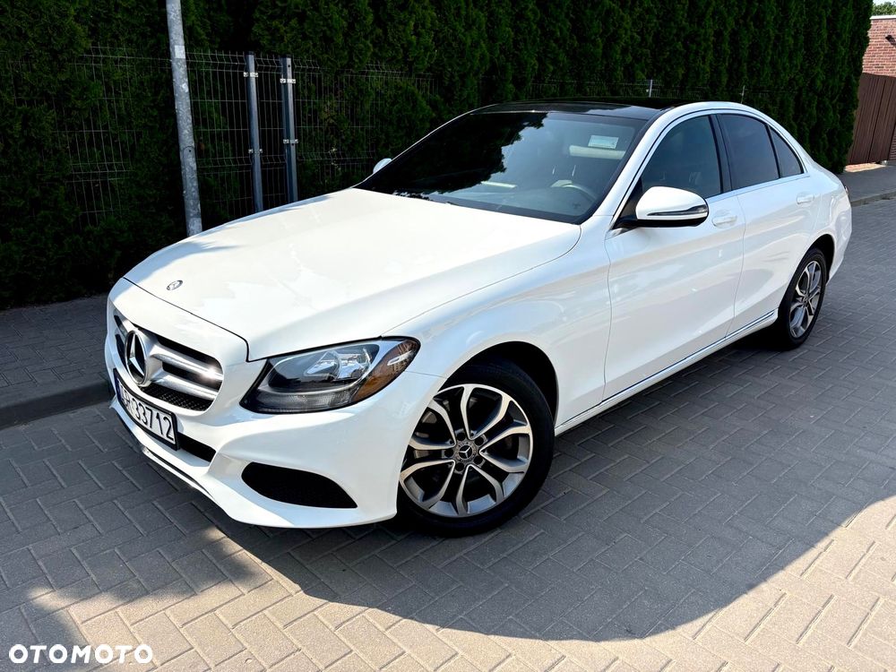 Mercedes-Benz Klasa C 300 9G-TRONIC AMG Line - 1