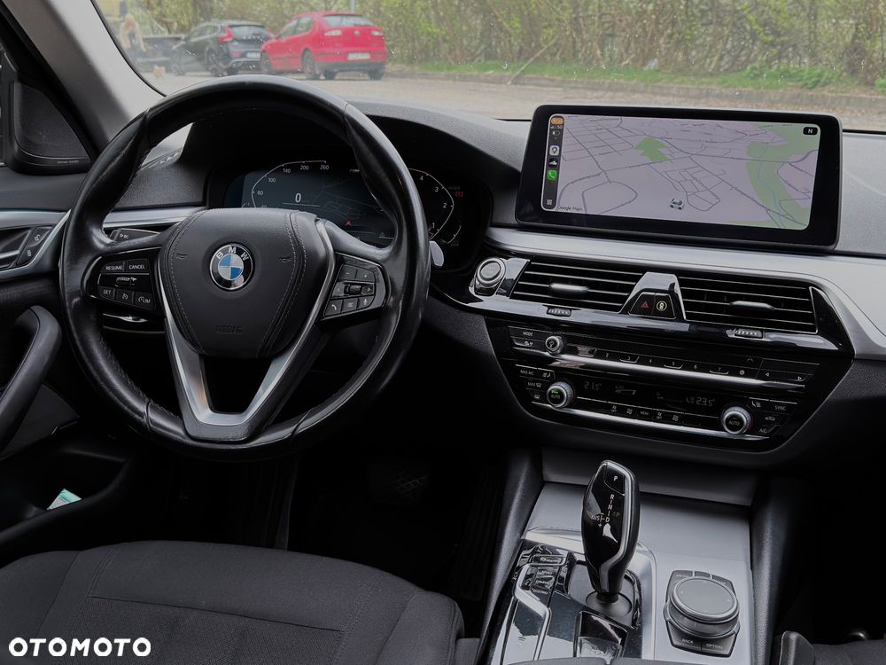 BMW Seria 5 520d MHEV - 10