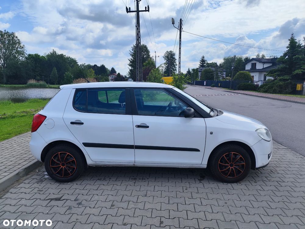 Skoda Fabia - 9