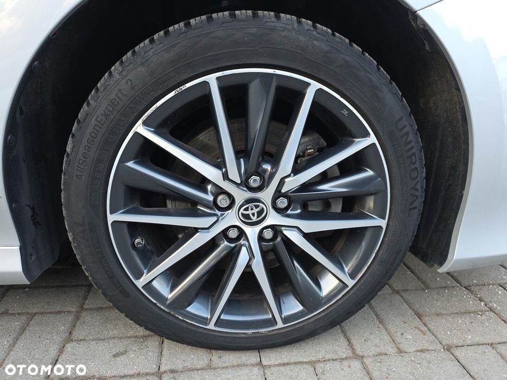 Toyota Camry 2.5 Hybrid Prestige CVT - 17