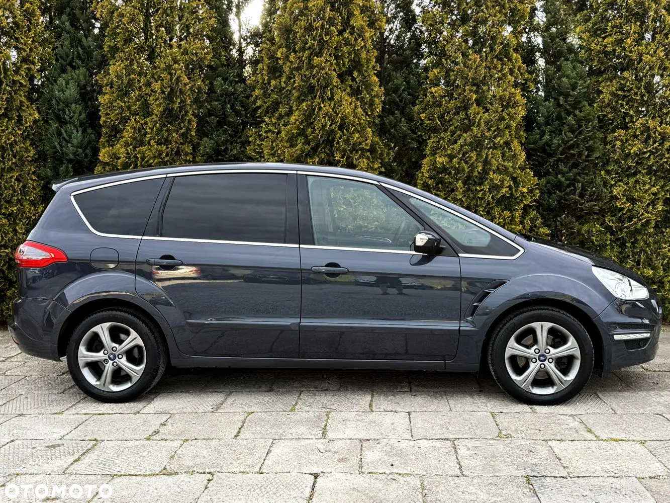 Ford S-Max - 19