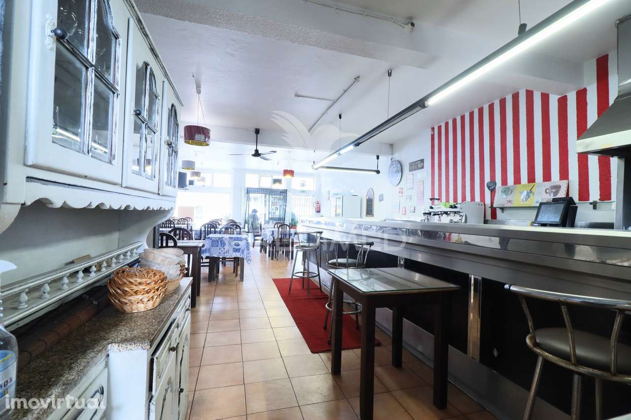 Churrasqueira / Restaurante    Valadares    Vila Nova de Gaia - Grande imagem: 4/11