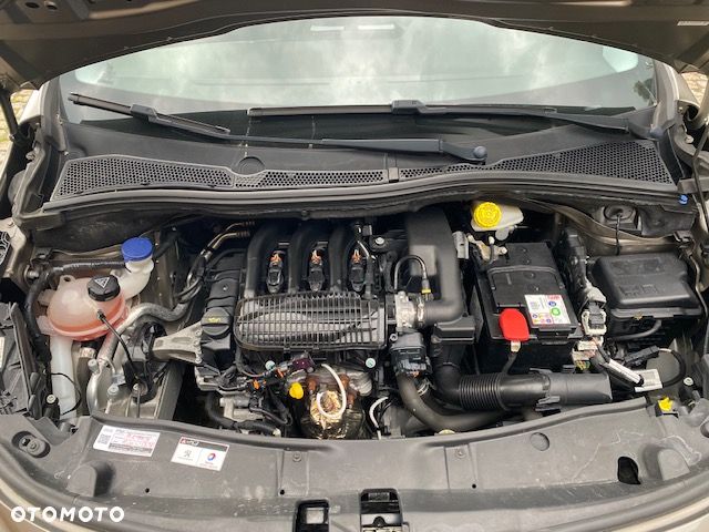 Peugeot 2008 - 17