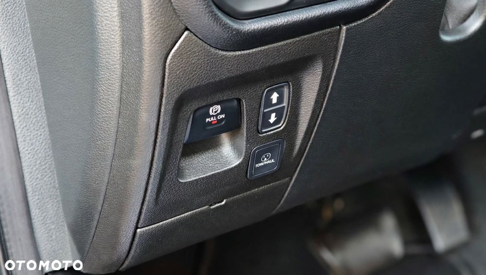 Dodge RAM 5.7 4x4 - 24