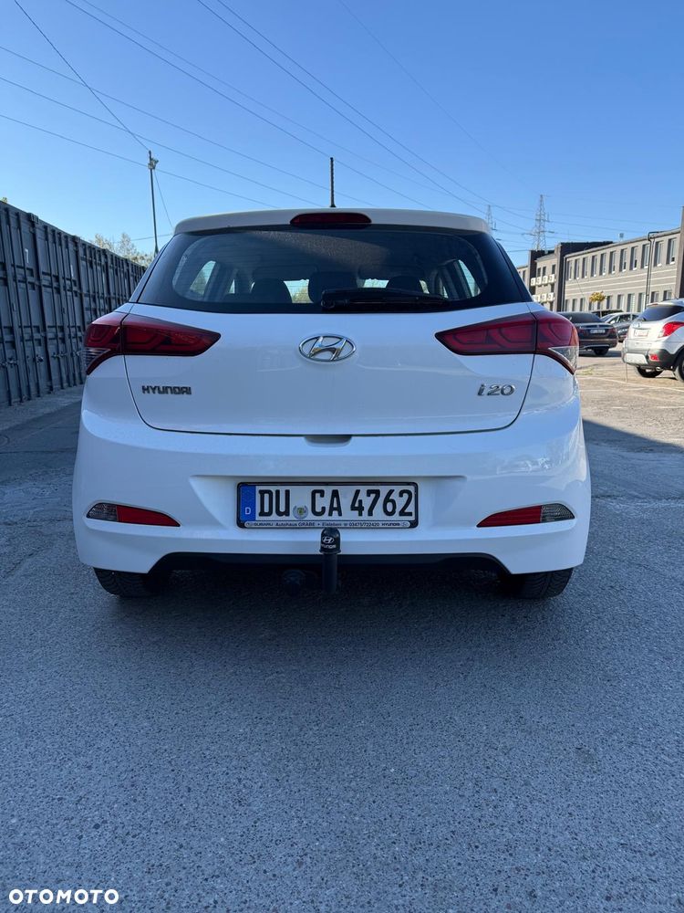 Hyundai i20 1.2 Select - 22