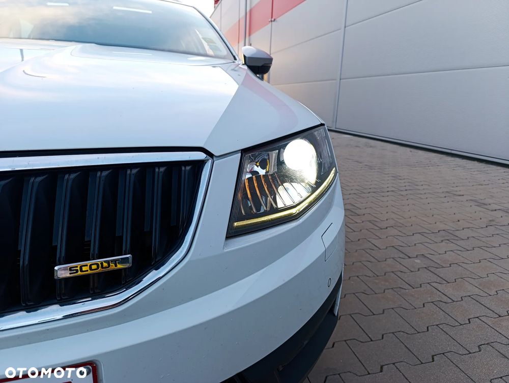 Skoda Octavia 2.0 TDI 4x4 Scout - 6