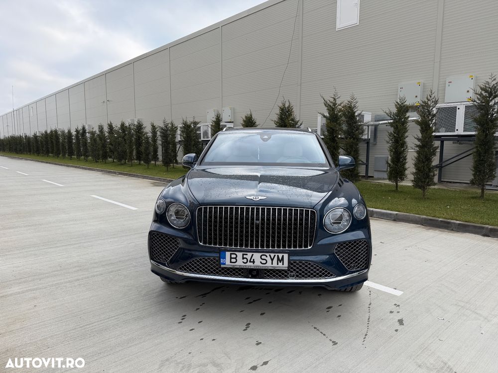 Bentley Bentayga - 3