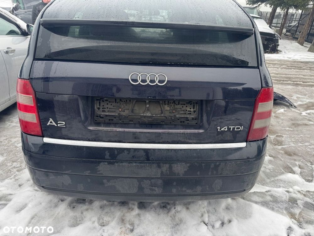 Audi A2 1,4 TDI tył kompletny klapa, lampy zderzak - 2
