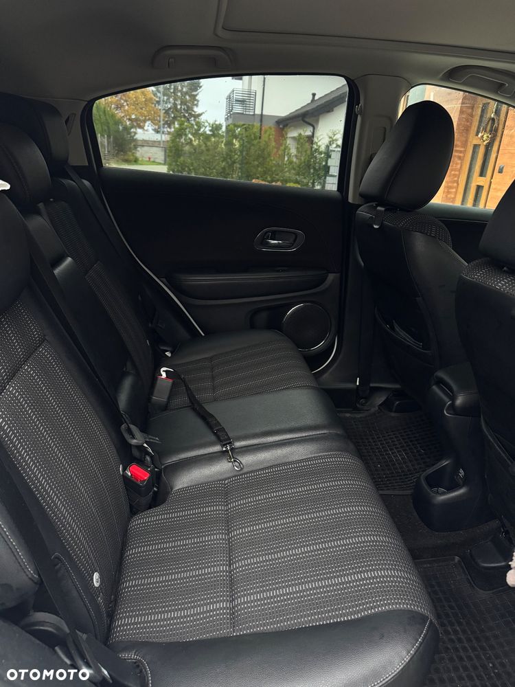 Honda HR-V 1.5 Executive (ADAS) CVT - 12