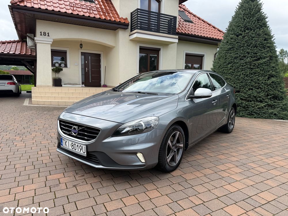 Volvo V40 D2 Drive-E R-Design Momentum - 27