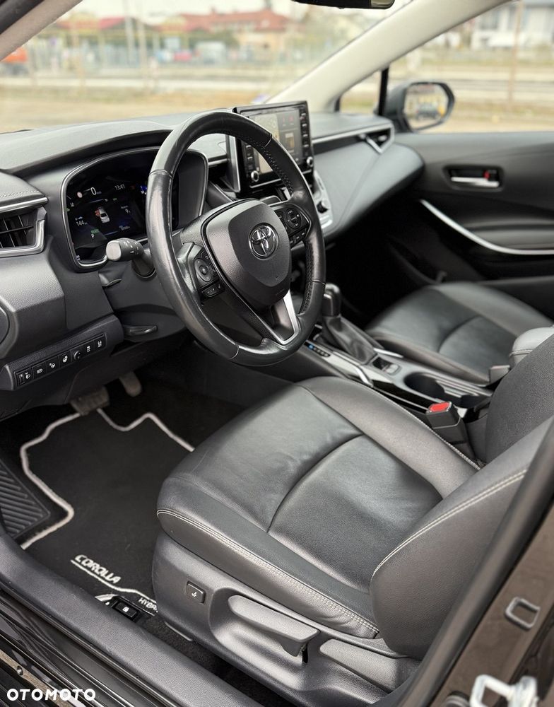 Toyota Corolla 1.8 Hybrid Executive - 20