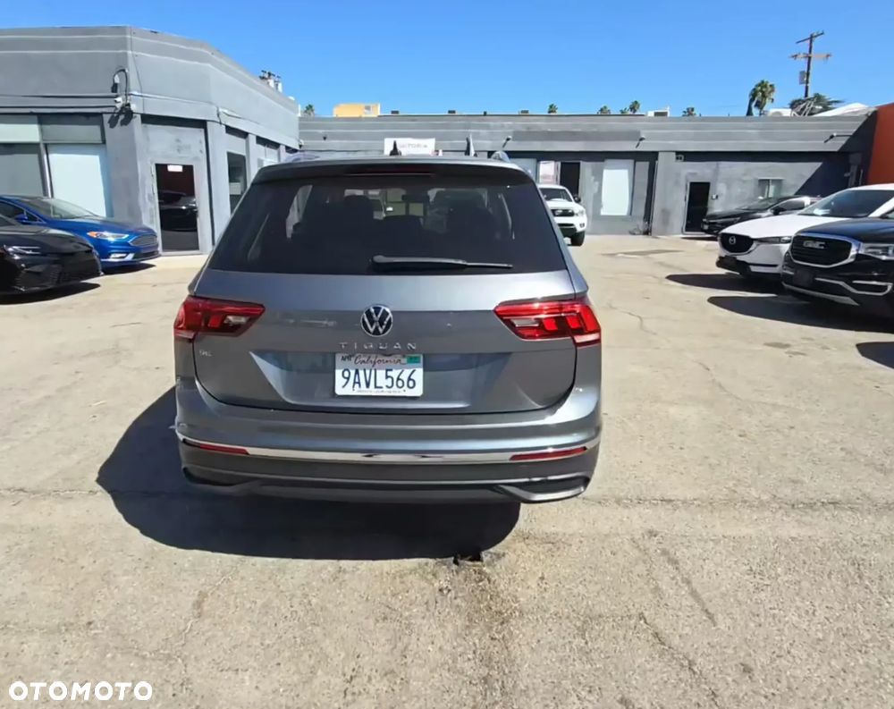 Volkswagen Tiguan - 7