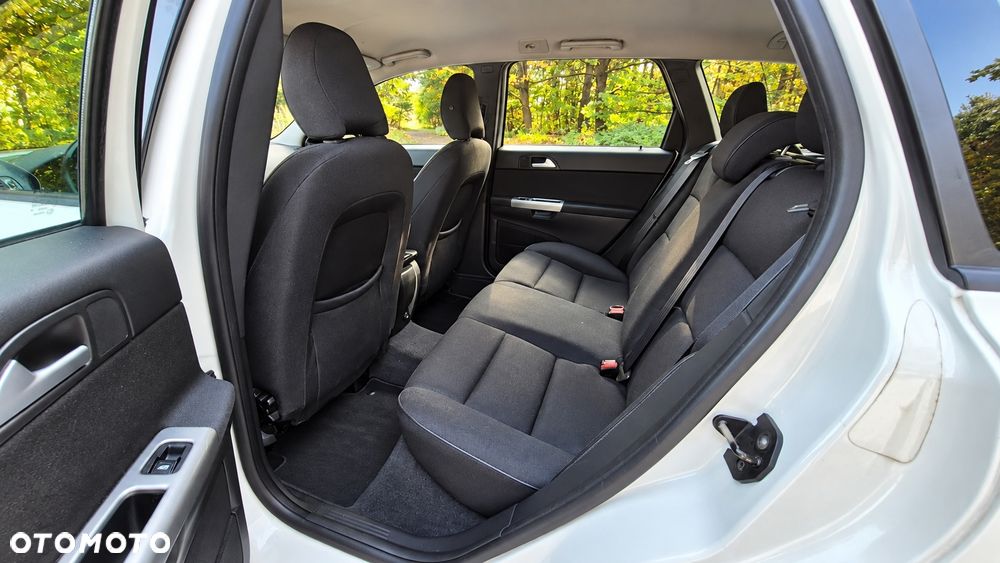 Volvo V50 - 8