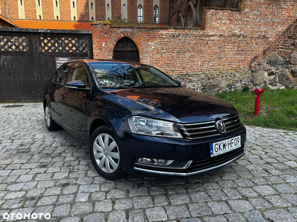 Volkswagen Passat - 3