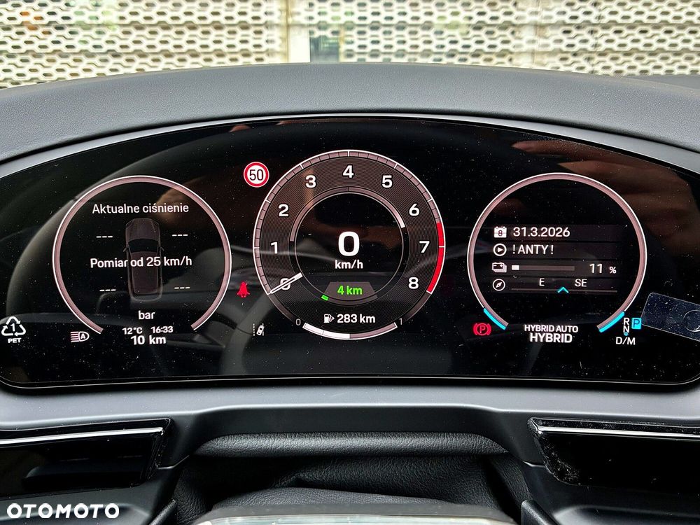 Porsche Cayenne - 21