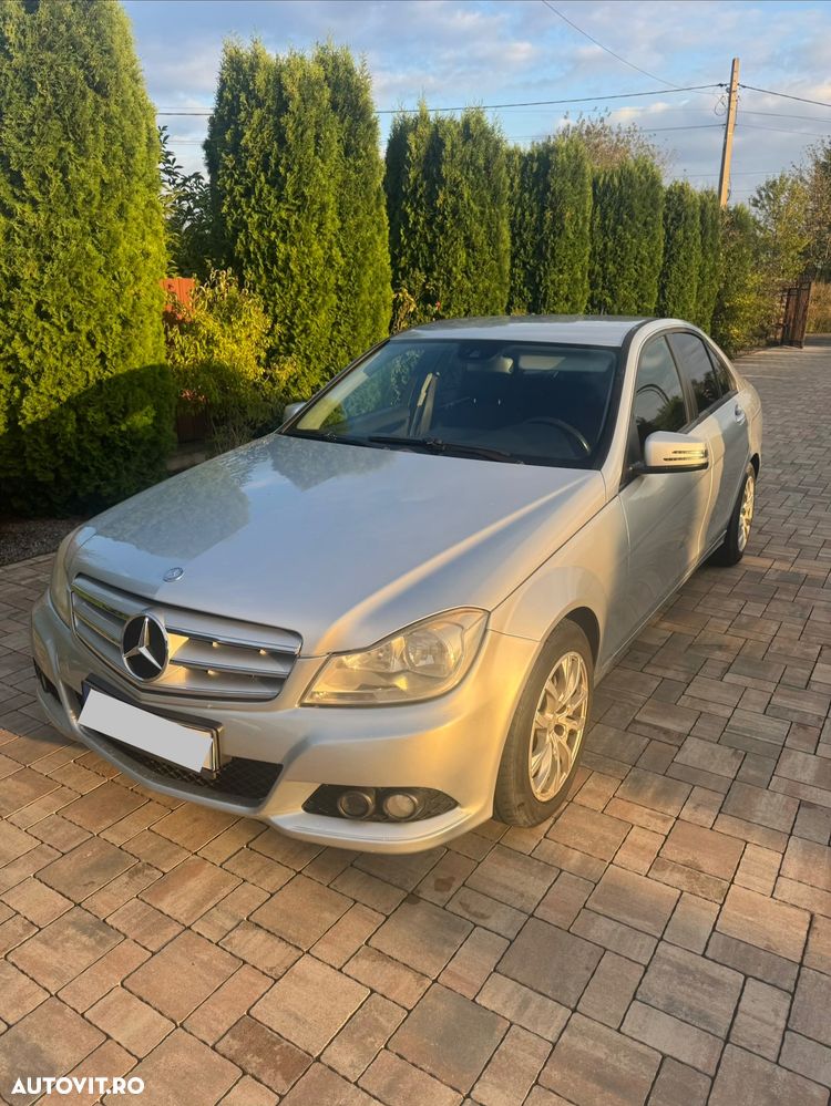 Mercedes-Benz C - 1