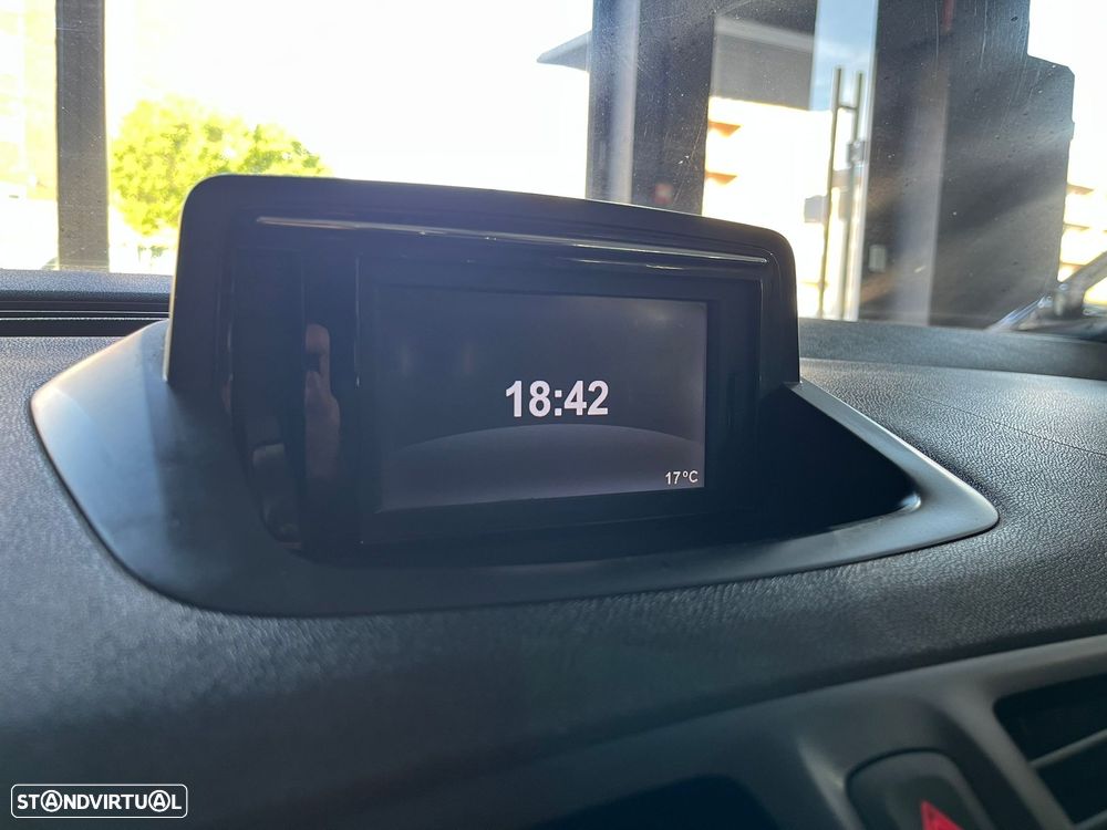 Renault Mégane Coupe Energy dCi 130 FAP Start & Stop GT Line - 14