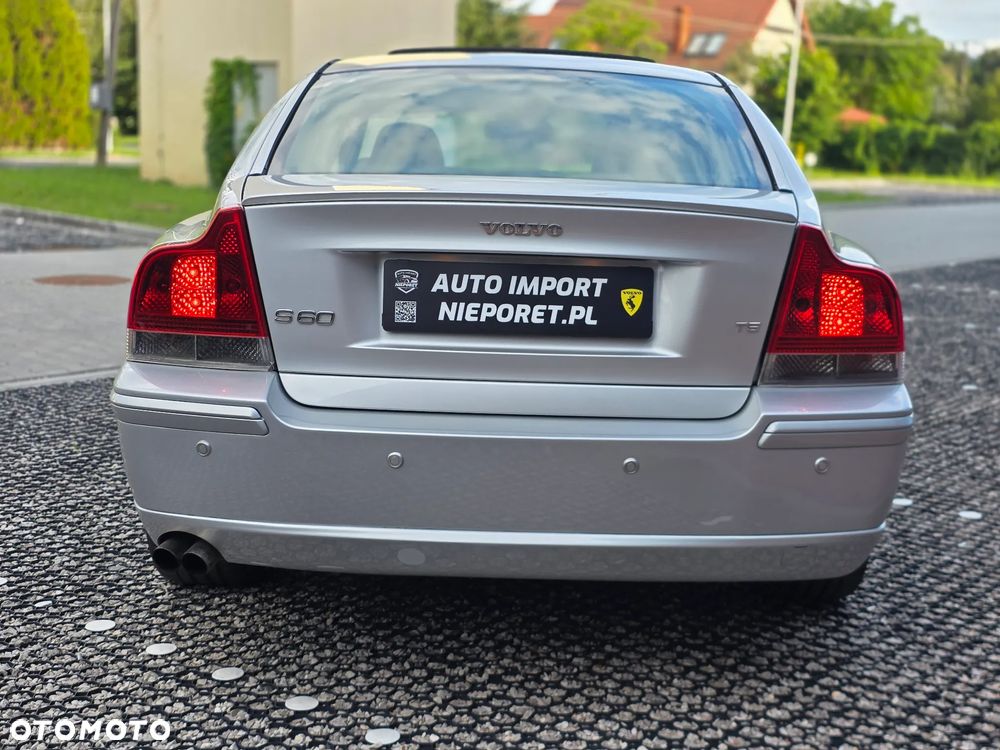 Volvo S60 2.4 T5 Summum - 18