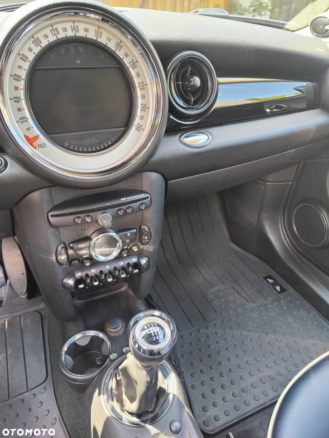MINI Clubman Cooper D - 19
