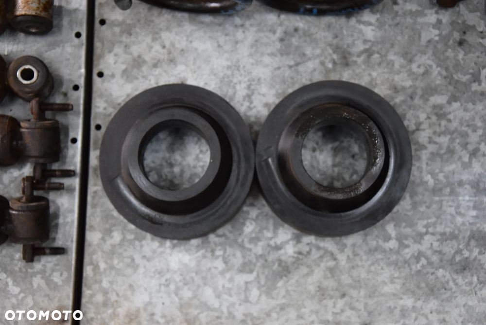 JEEP GRAND CHEROKEE WJ SPRĘŻYNY AMORTYZATORY WAHACZE LIFT KOMPLET 99-05 - 10