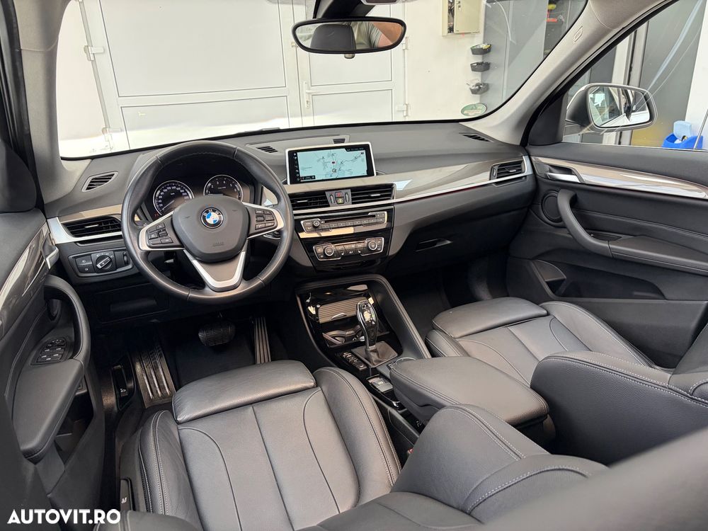 BMW X1 xDrive20i Aut. xLine - 5