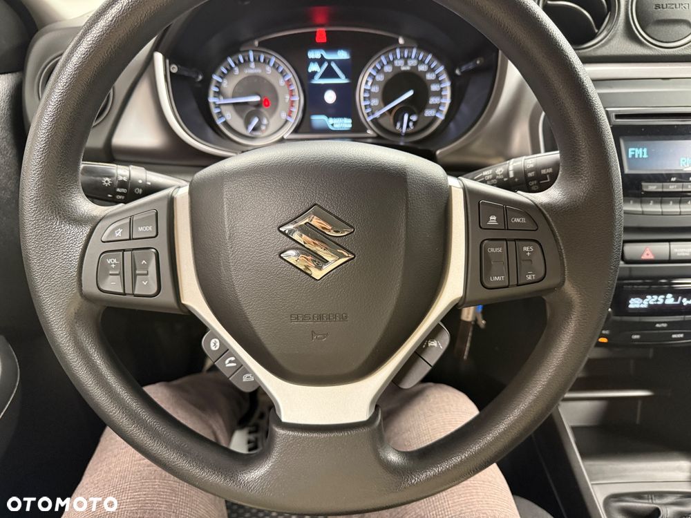 Suzuki Vitara - 17