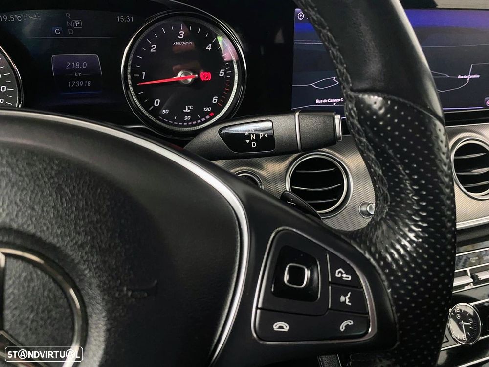 Mercedes-Benz E 220 d Avantgarde - 22