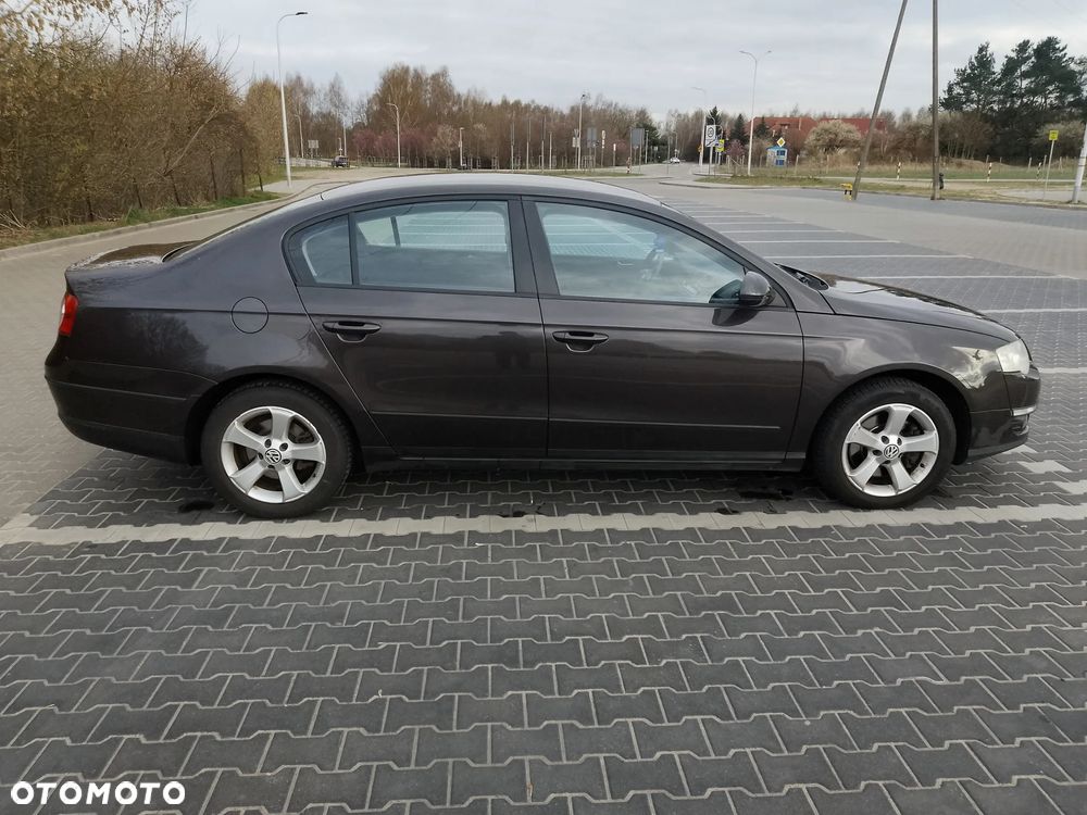 Volkswagen Passat 1.4 TSI Comfortline - 16