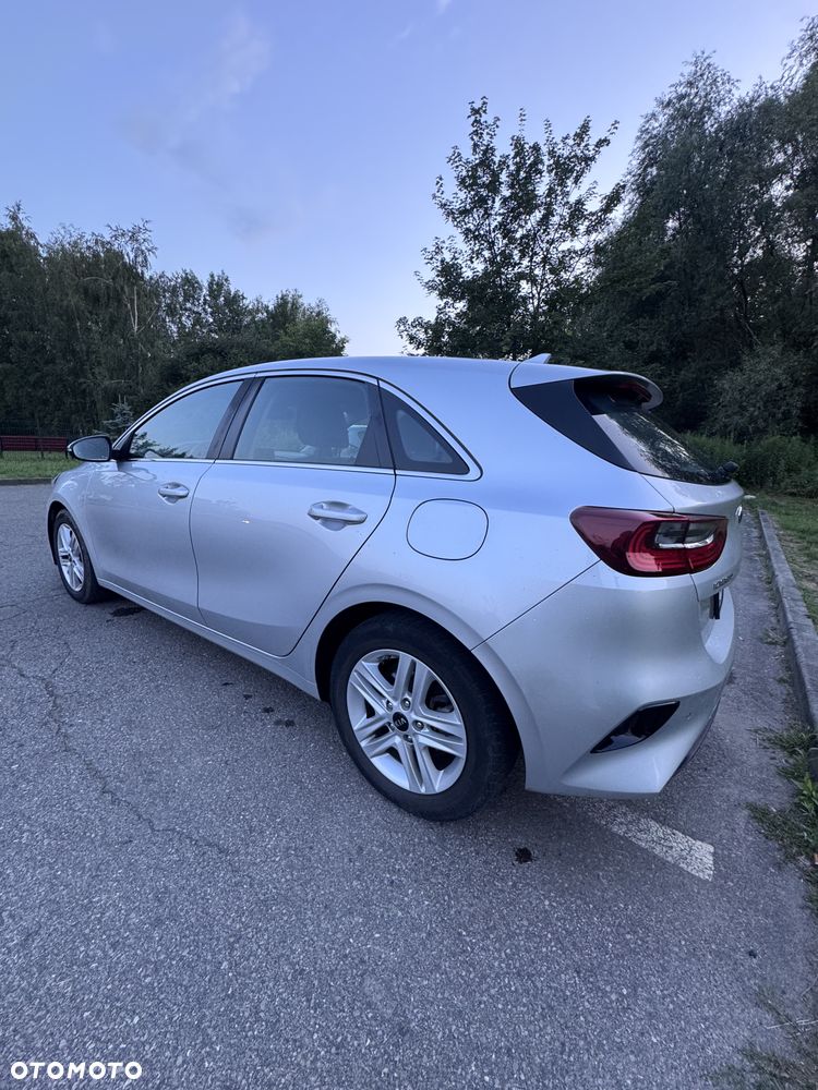 Kia Ceed 1.6 CRDi SCR L - 5