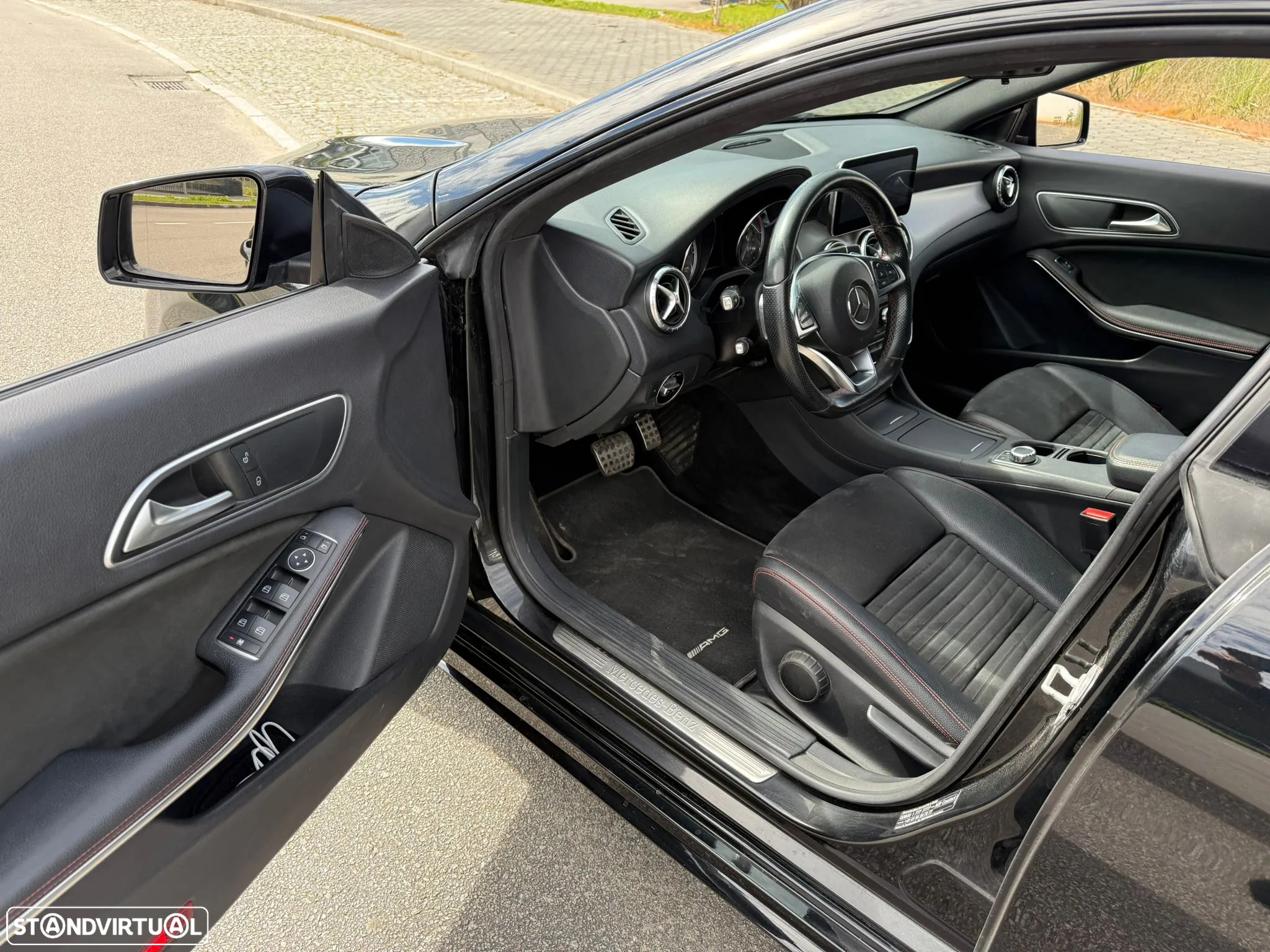 Mercedes-Benz CLA 220 d Shooting Brake AMG Line Aut. - 12