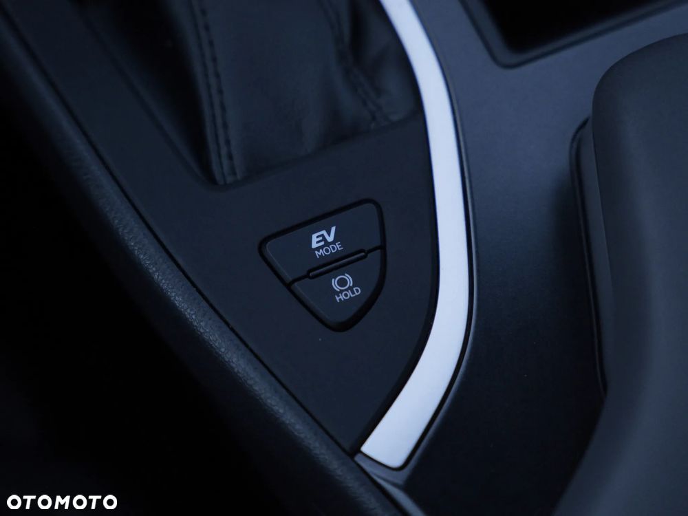 Lexus UX 250h GPF Elegance 2WD - 37