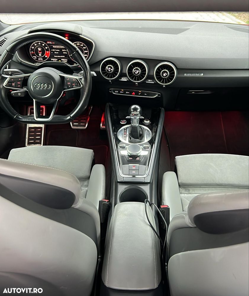 Audi TT S - 8