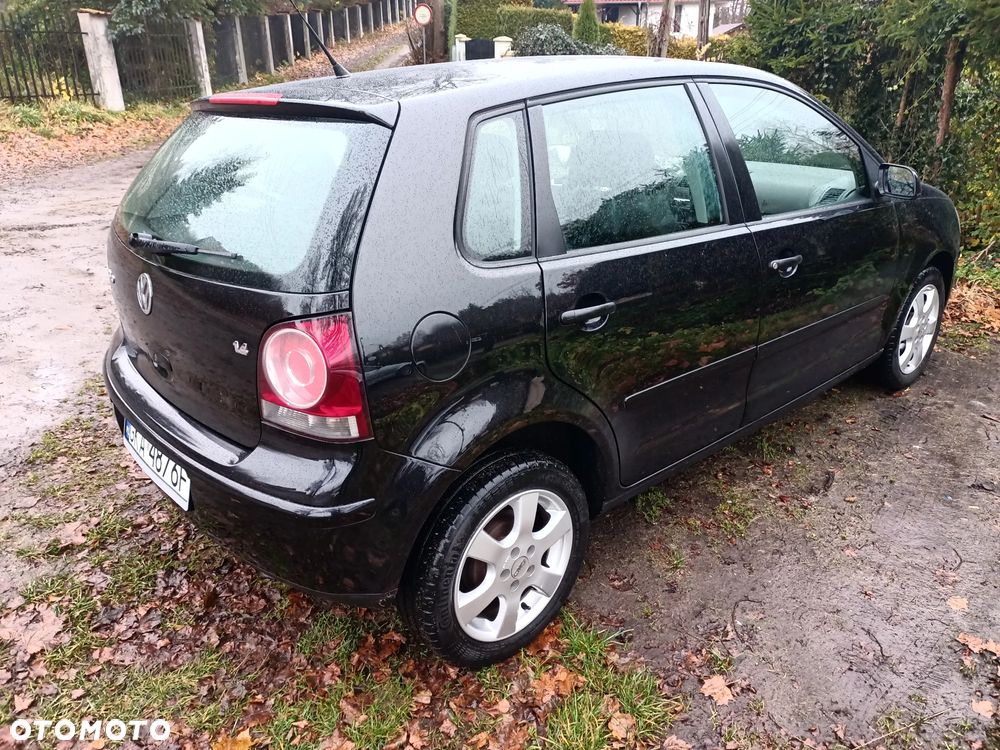 Volkswagen Polo 1.4 - 5