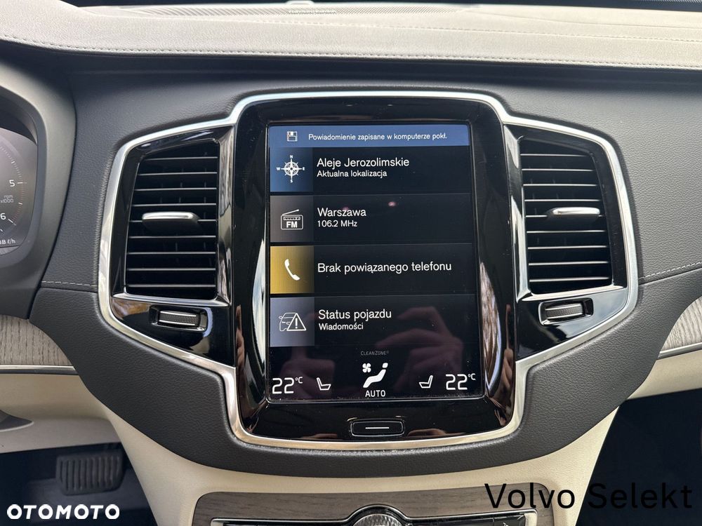 Volvo XC 90 - 22