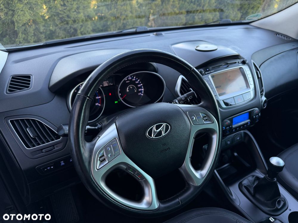 Hyundai ix35 2.0 4WD Premium - 28