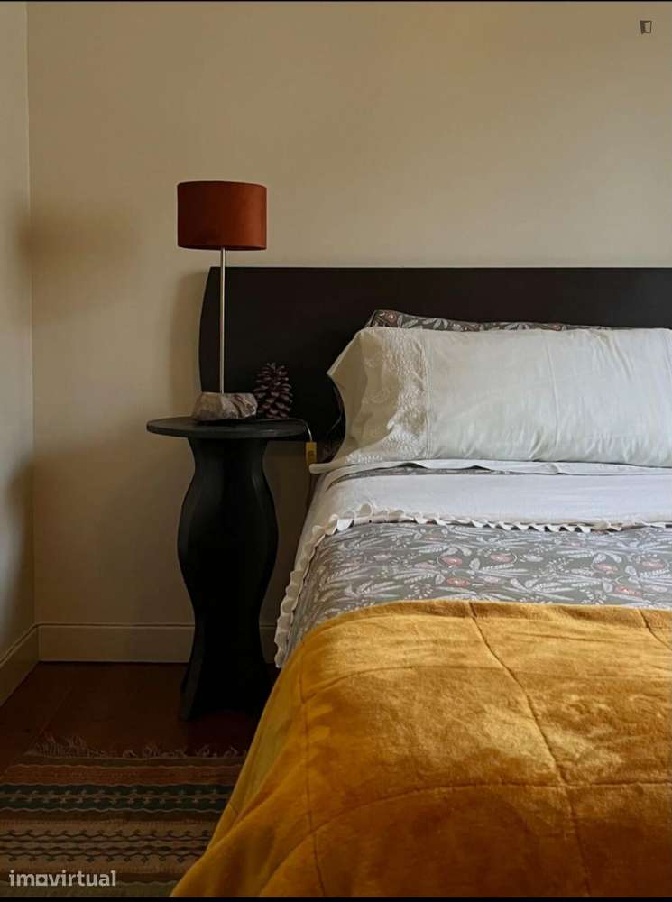 Quarto - localizado em Ajuda Lisbon - Grande imagem: 3/11
