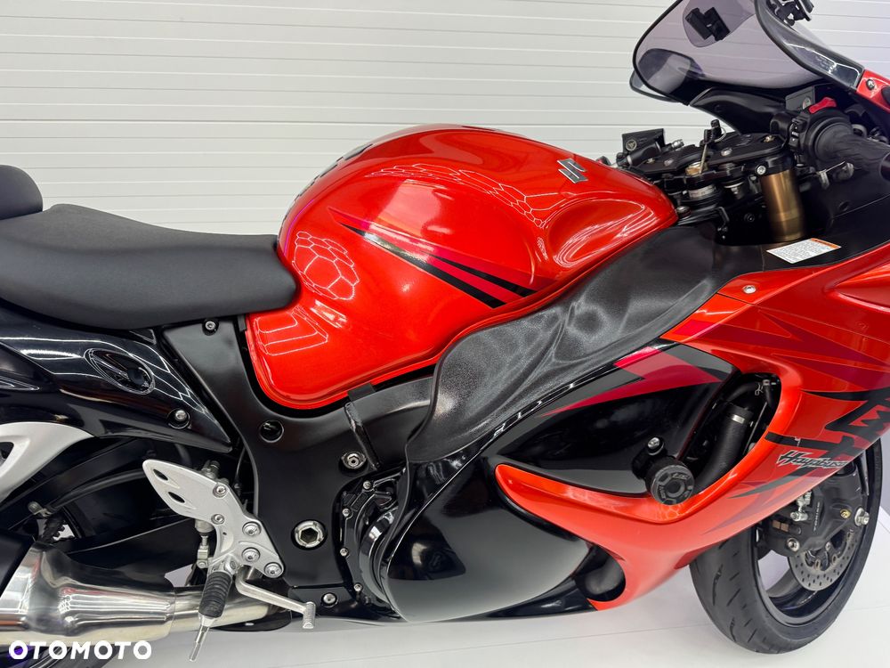 Suzuki GSX-R - 16