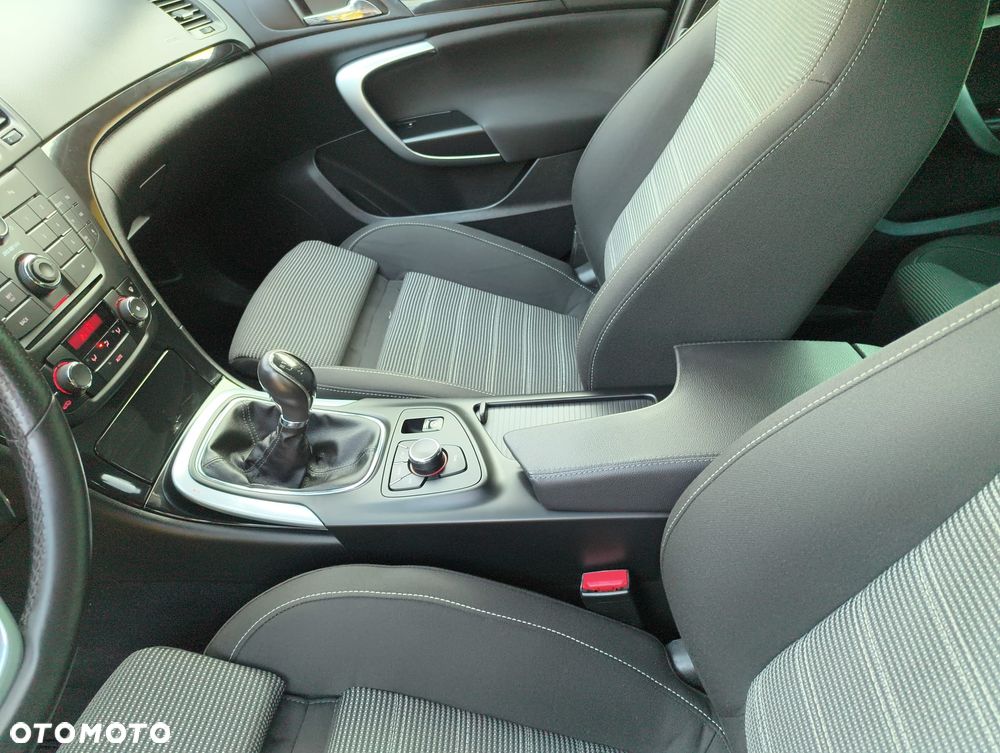 Opel Insignia 1.6 Turbo Sport - 23