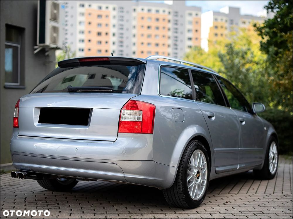 Audi A4 Avant - 17