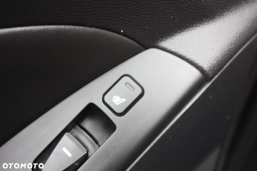 Hyundai ix35 2.0 2WD Automatik Trend - 16