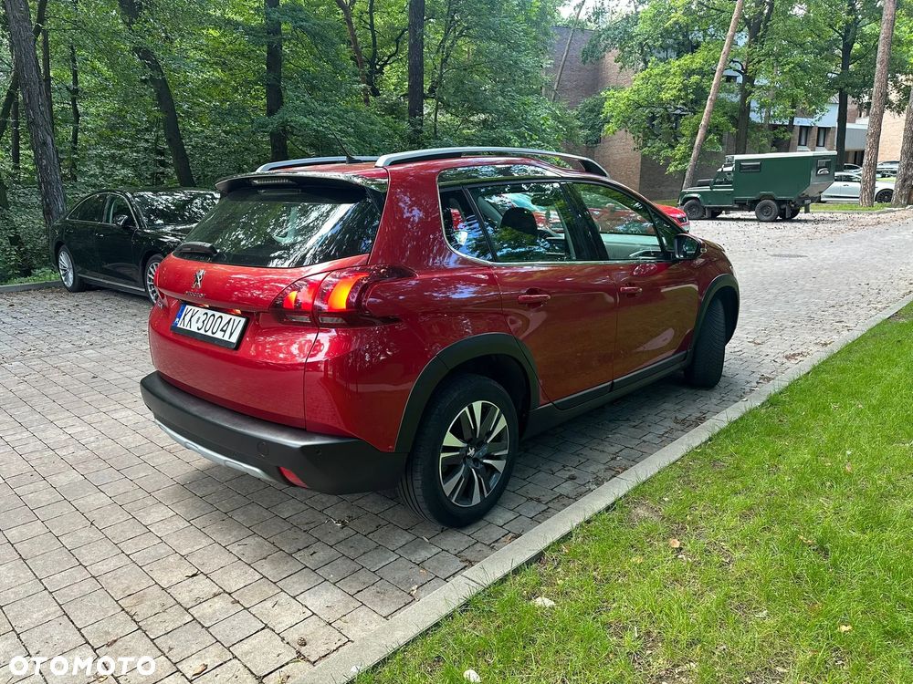Peugeot 2008 1.2 Pure Tech Style S&S EAT6 - 6