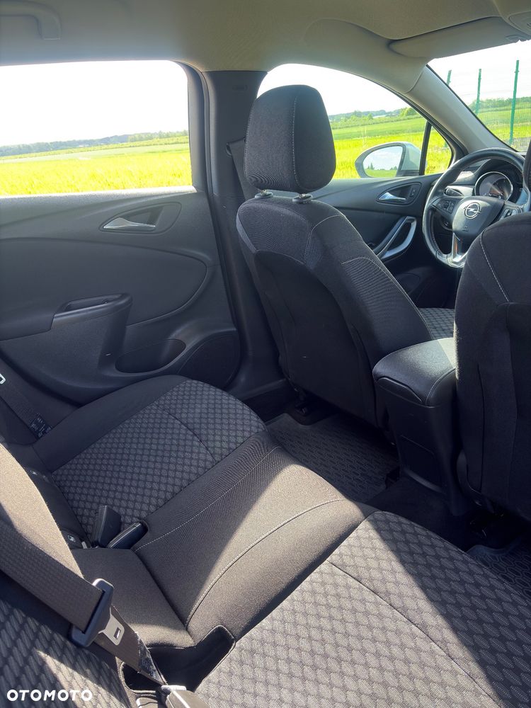 Opel Astra 1.6 CDTI Cosmo - 28