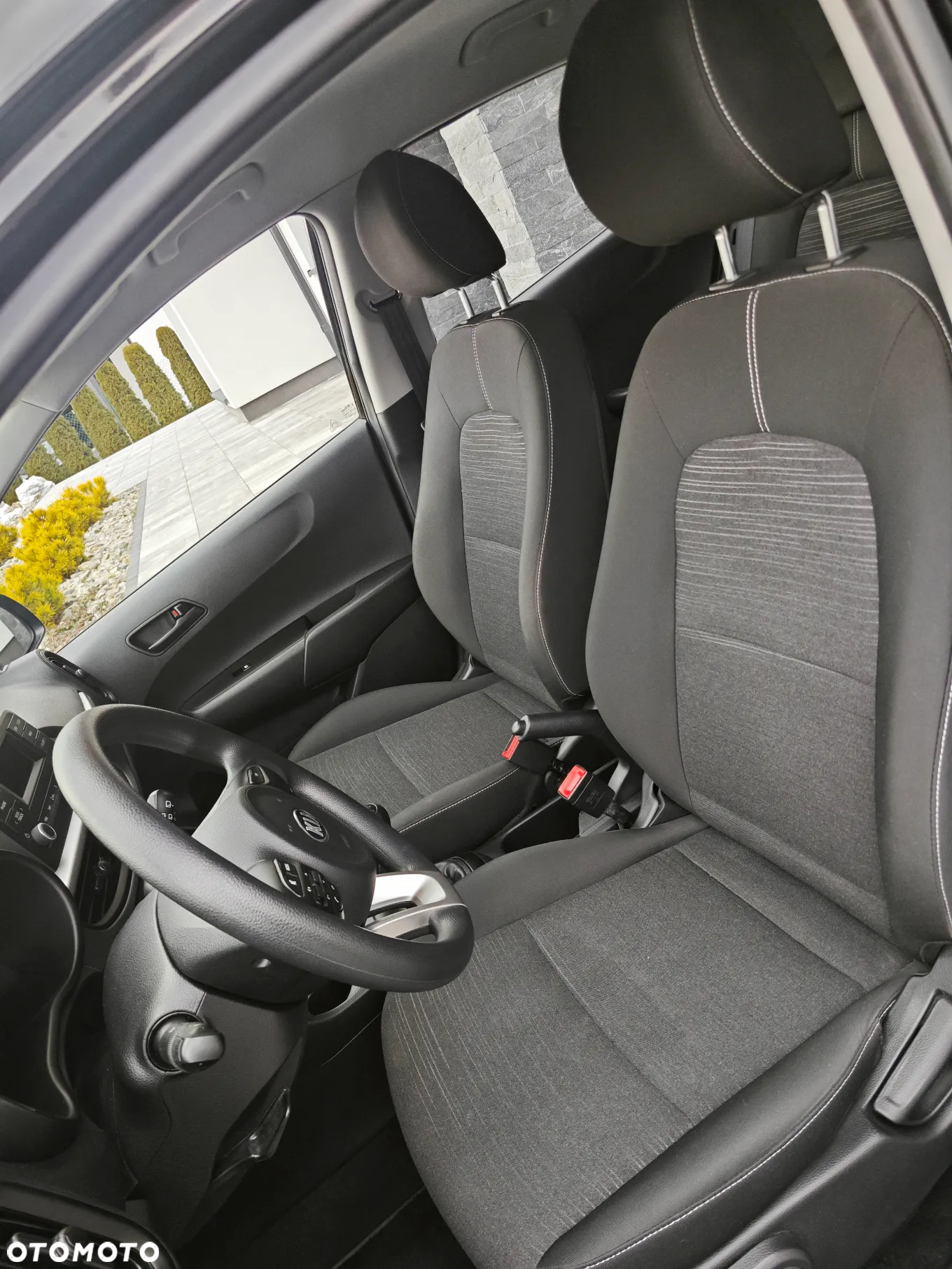 Kia Picanto 1.0 Attract - 22
