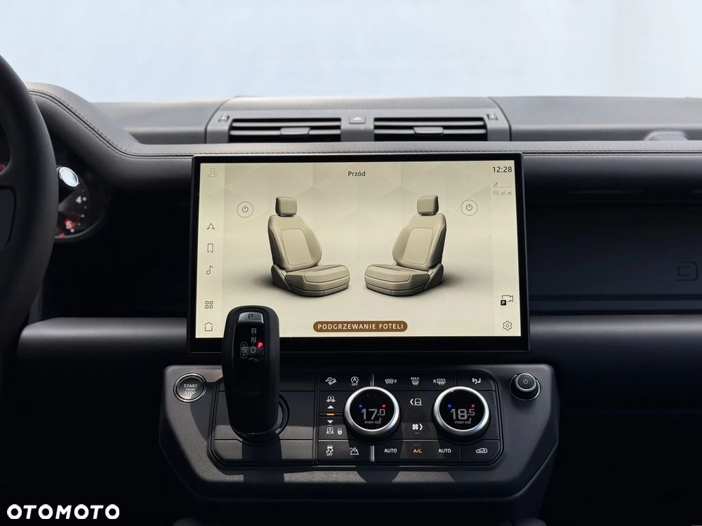 Land Rover Defender 110 D350 X-Dynamic HSE - 6